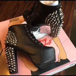 Jeffrey Campbell black lita with spikes